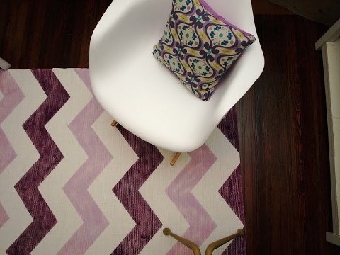 DIY painted Rug || This Little Miggy Stayed Home