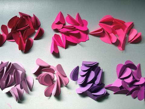 This Little Miggy Stayed Home || 3-D Heart Garland