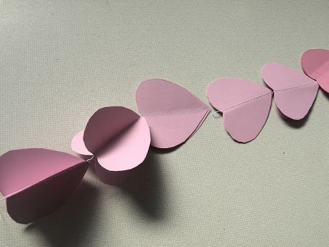 This Little Miggy Stayed Home || 3-D Heart Garland