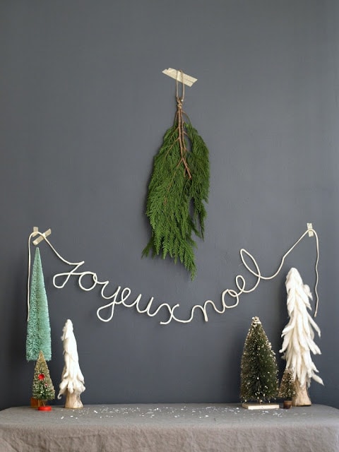 DIY Joyeux Noel Garland || This Little Miggy Stayed Home