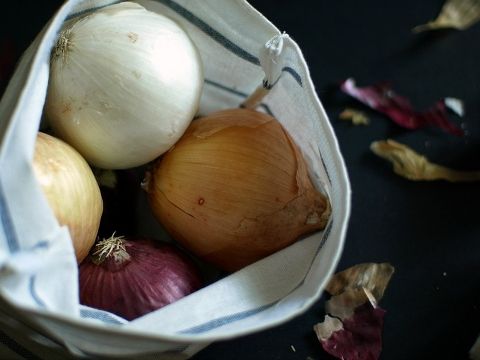 This Little Miggy || Onion + Garlic Baggies