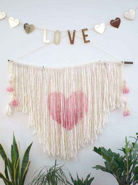 This Little Miggy || DIY Heart Wall Hanging